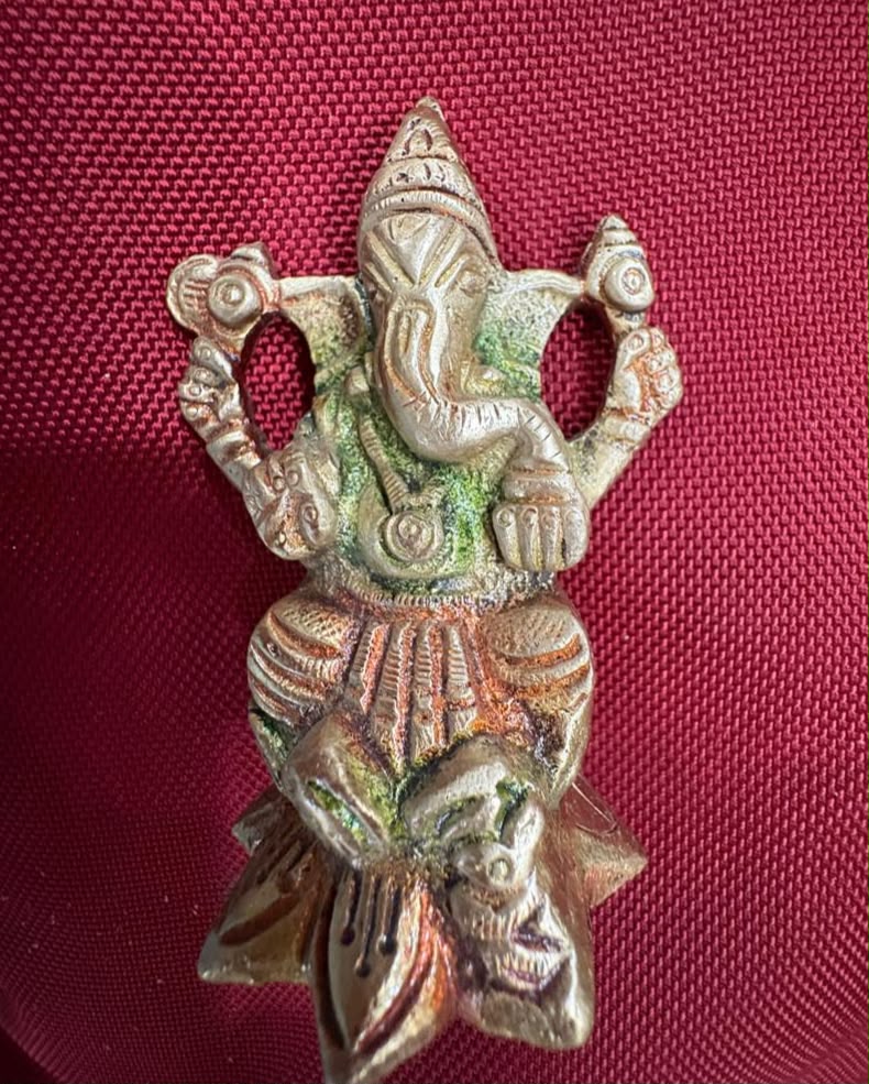 Sitting Ganeshji